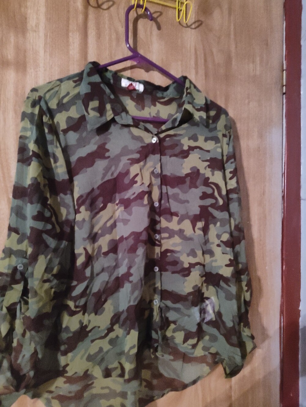 lei Camo Button-Up Shirt in Green and Brown